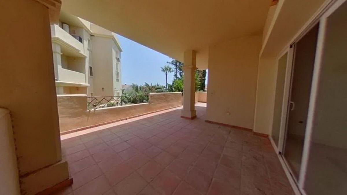 Apartment for Sale in Benahavís