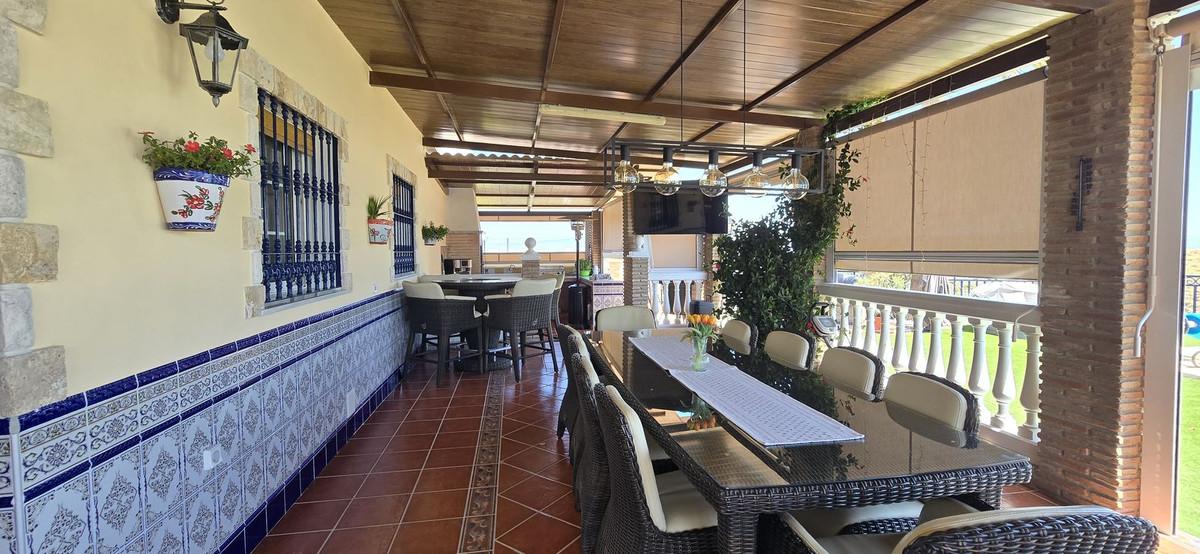 Apartment for Sale in Coín