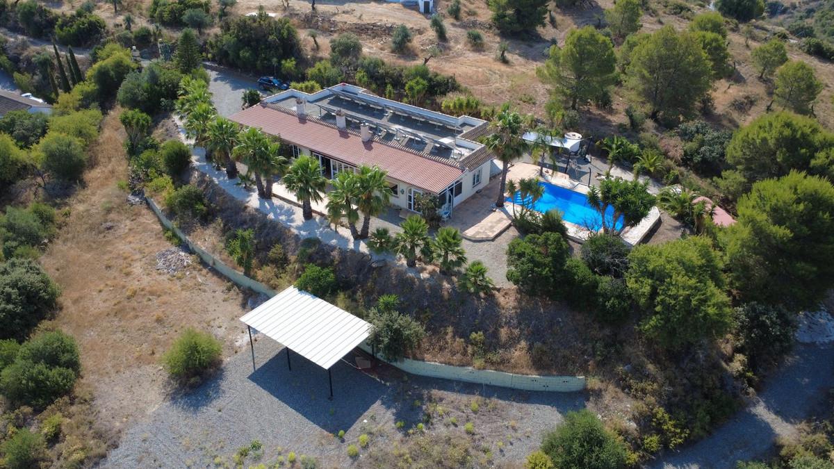 Apartment for Sale in Coín