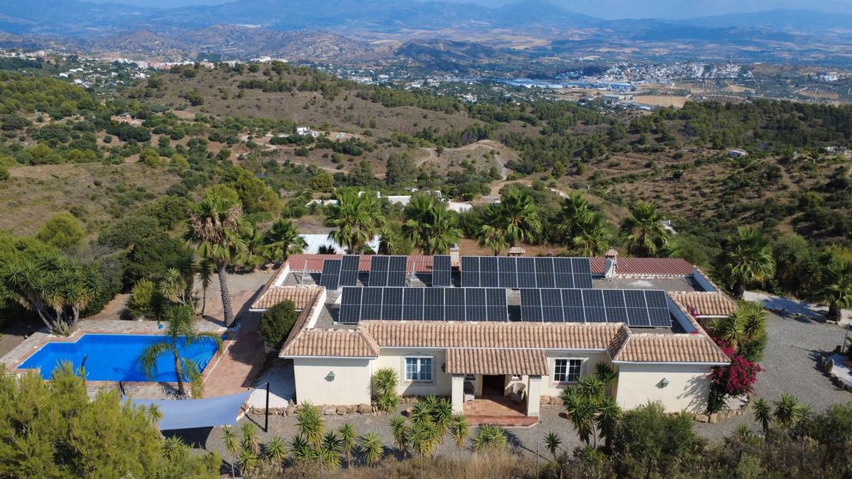 Apartment for Sale in Coín