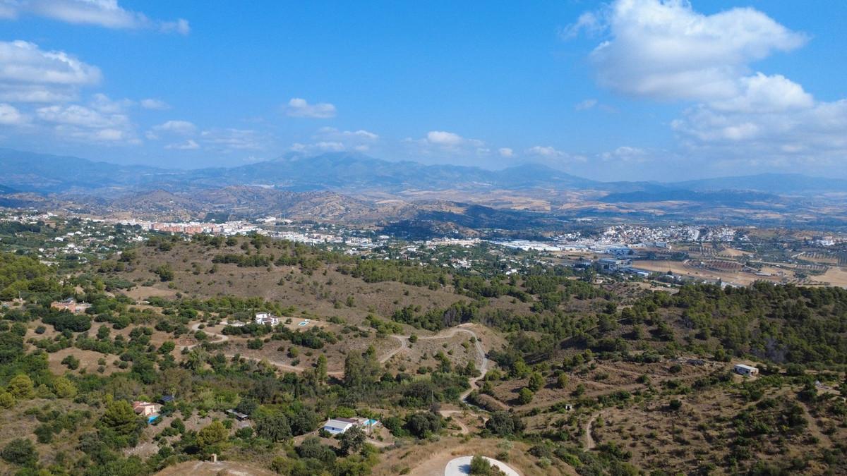 Apartment for Sale in Coín