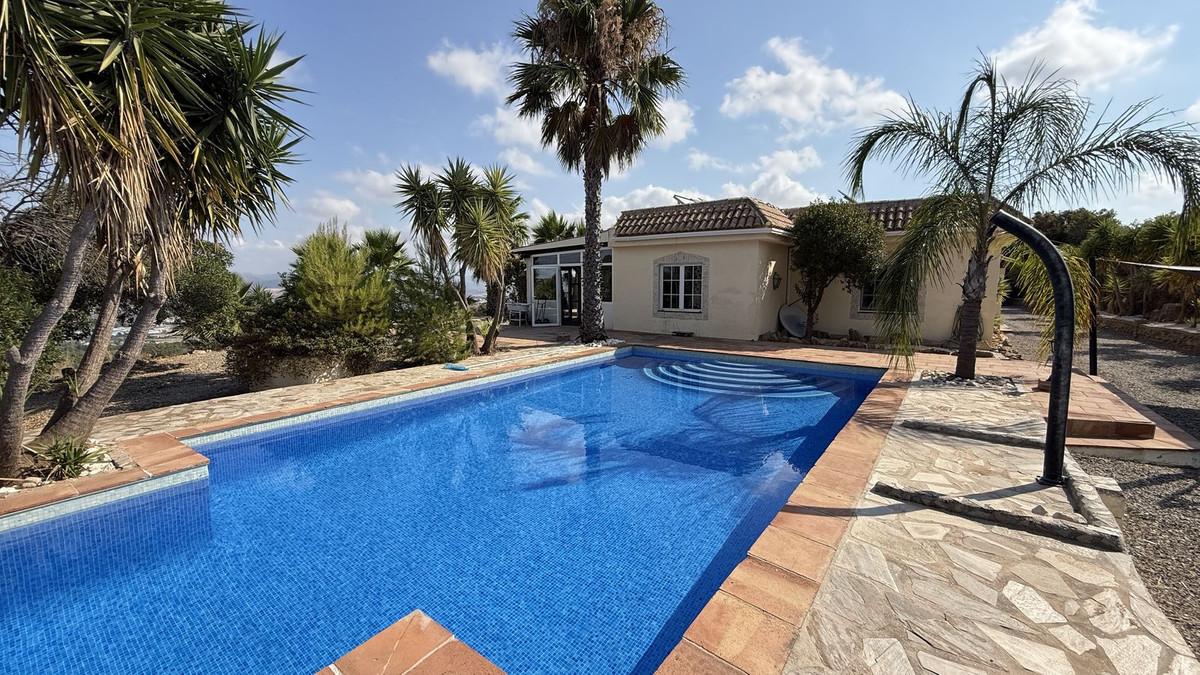 Apartment for Sale in Coín