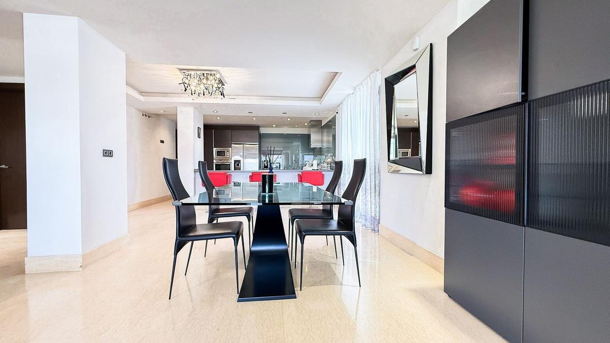 Apartamento en Venta en Benahavís