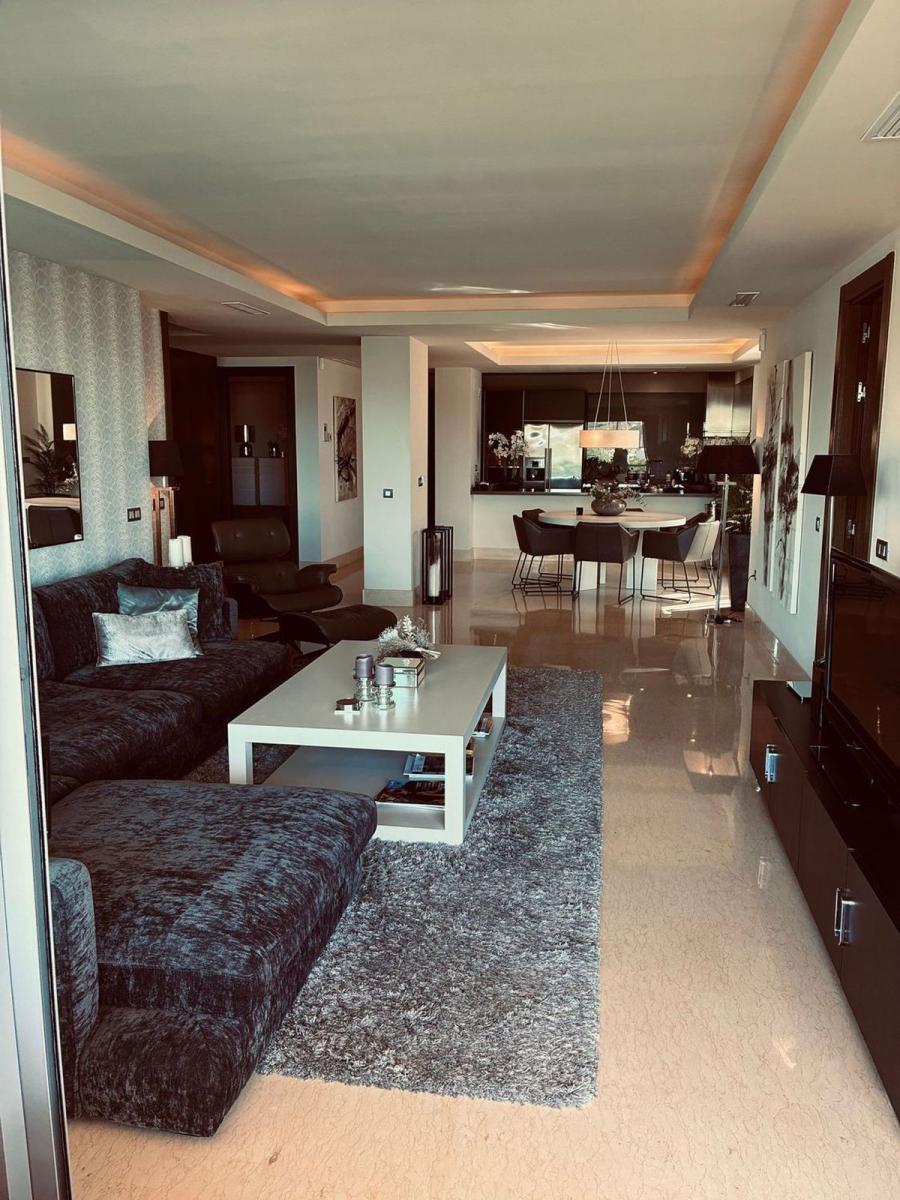 Apartamento en Venta en Benahavís