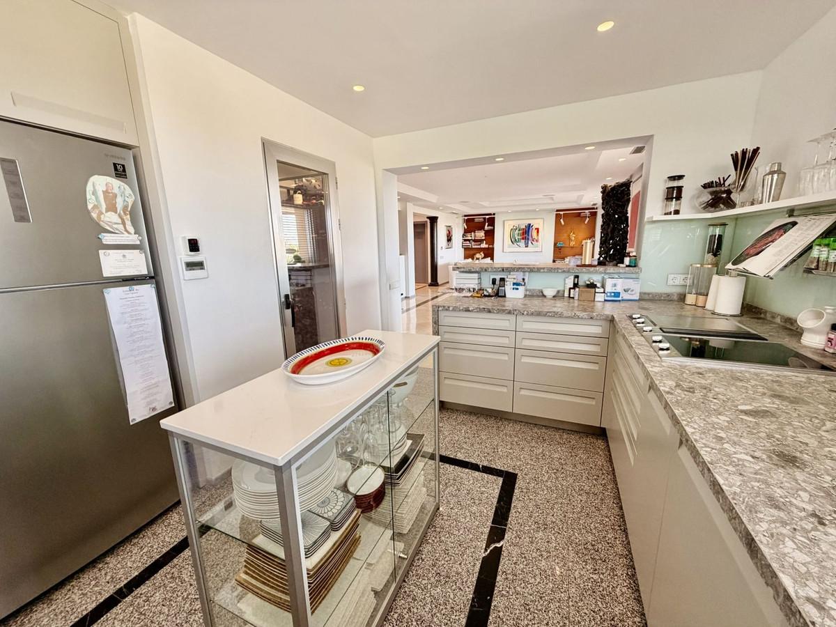 Penthouse for Sale in Marbella