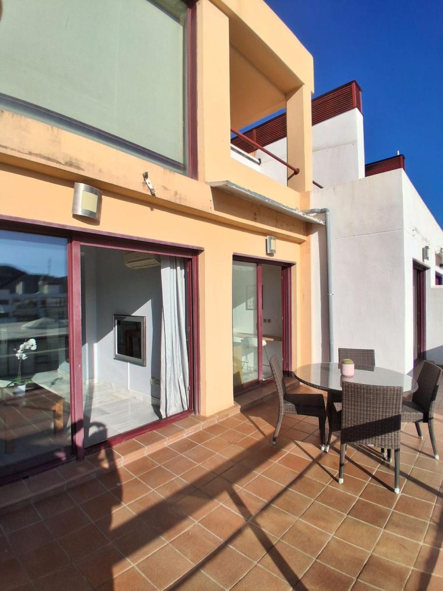 Apartment for Sale in Benahavís