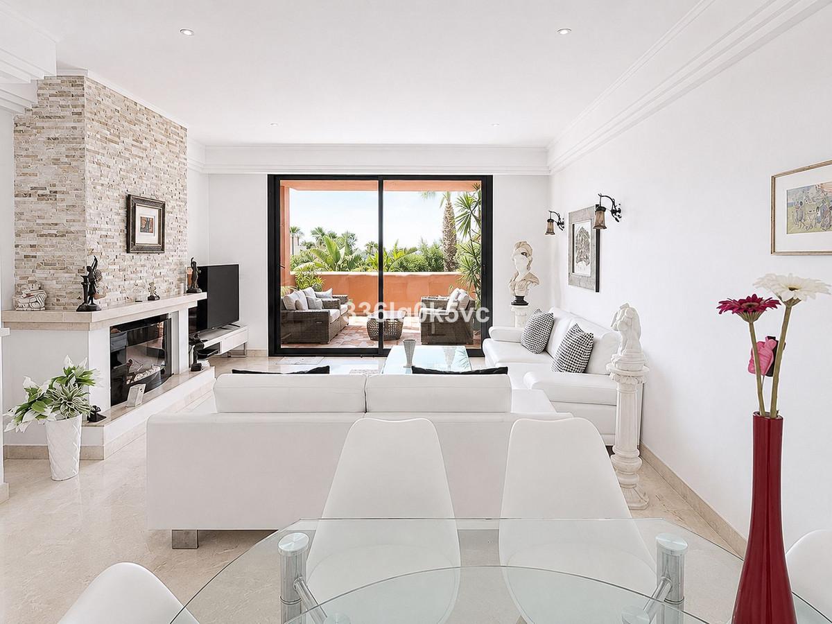 Apartamento en Venta en Benahavís