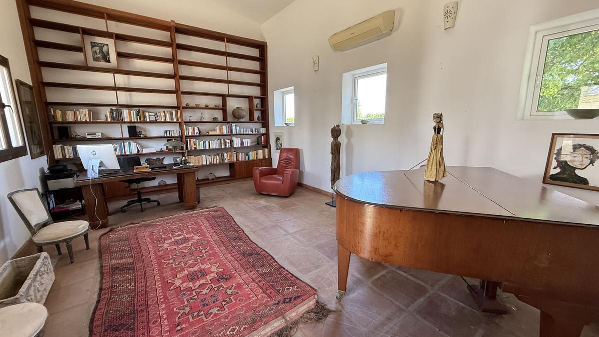 Apartment for Sale in Alhaurín el Grande