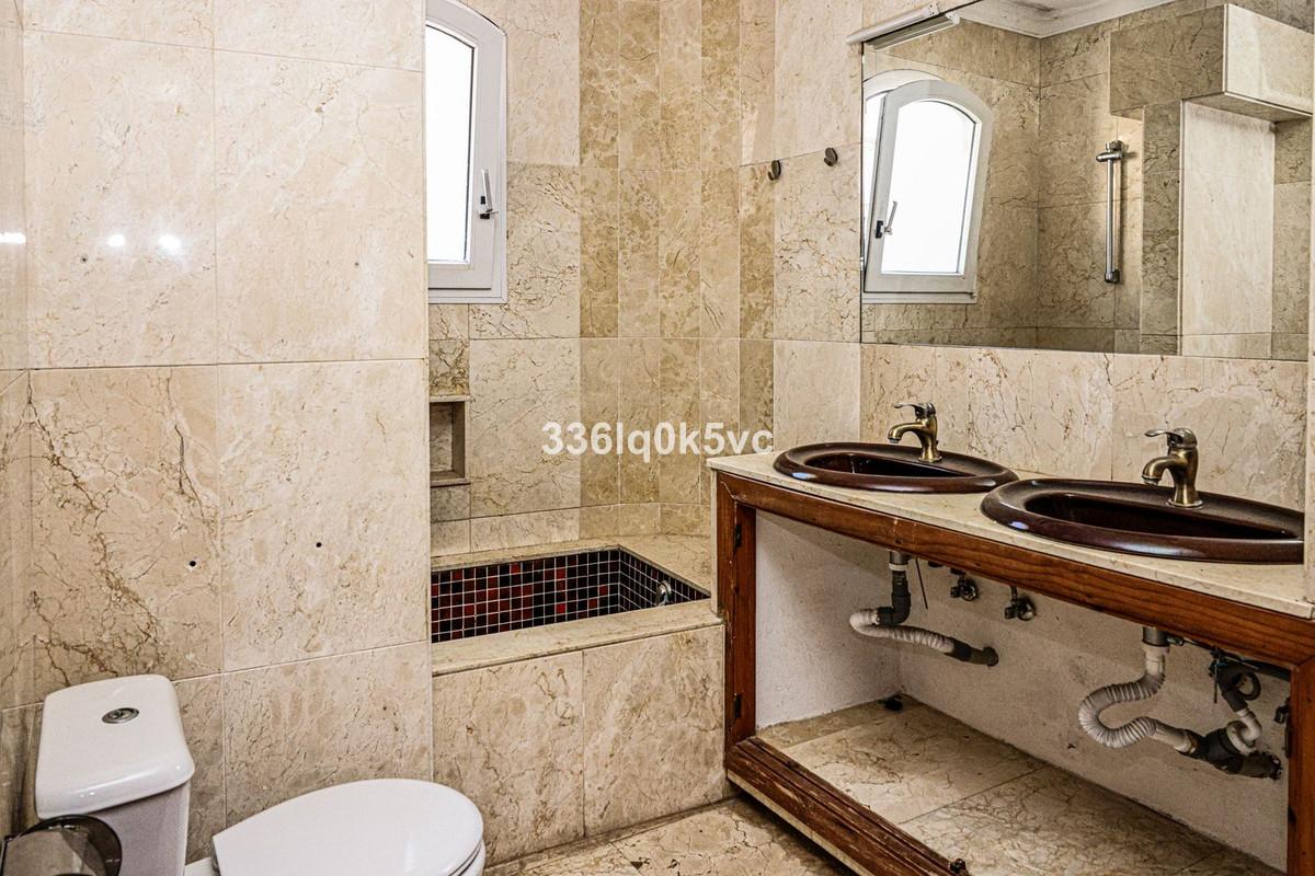 House for Sale in Benahavís