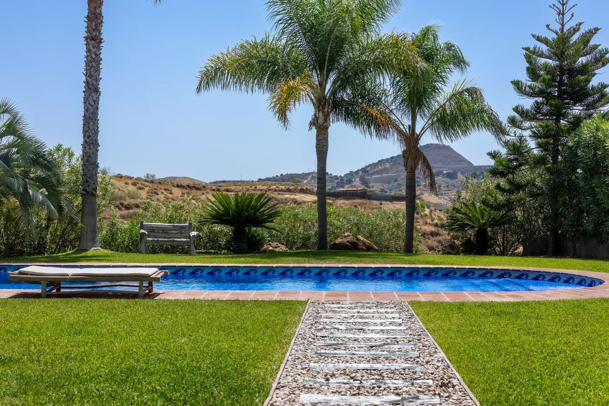 Villa en Venta en Alhaurín el Grande
