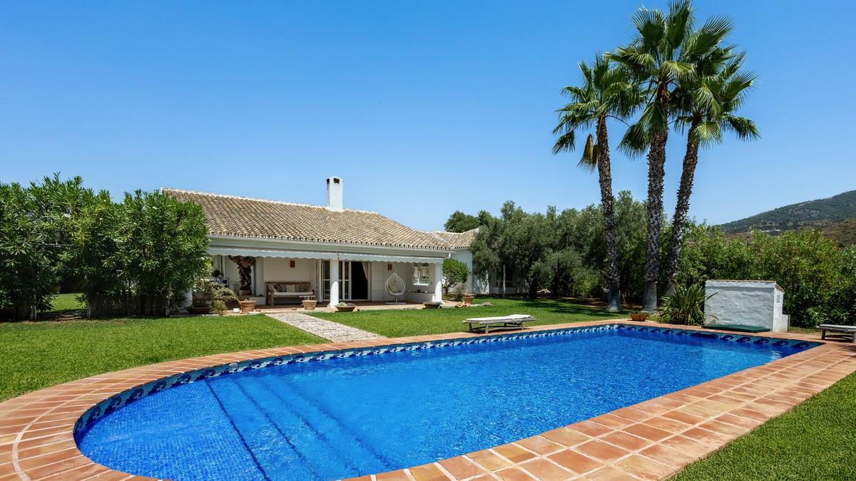 Villa en Venta en Alhaurín el Grande