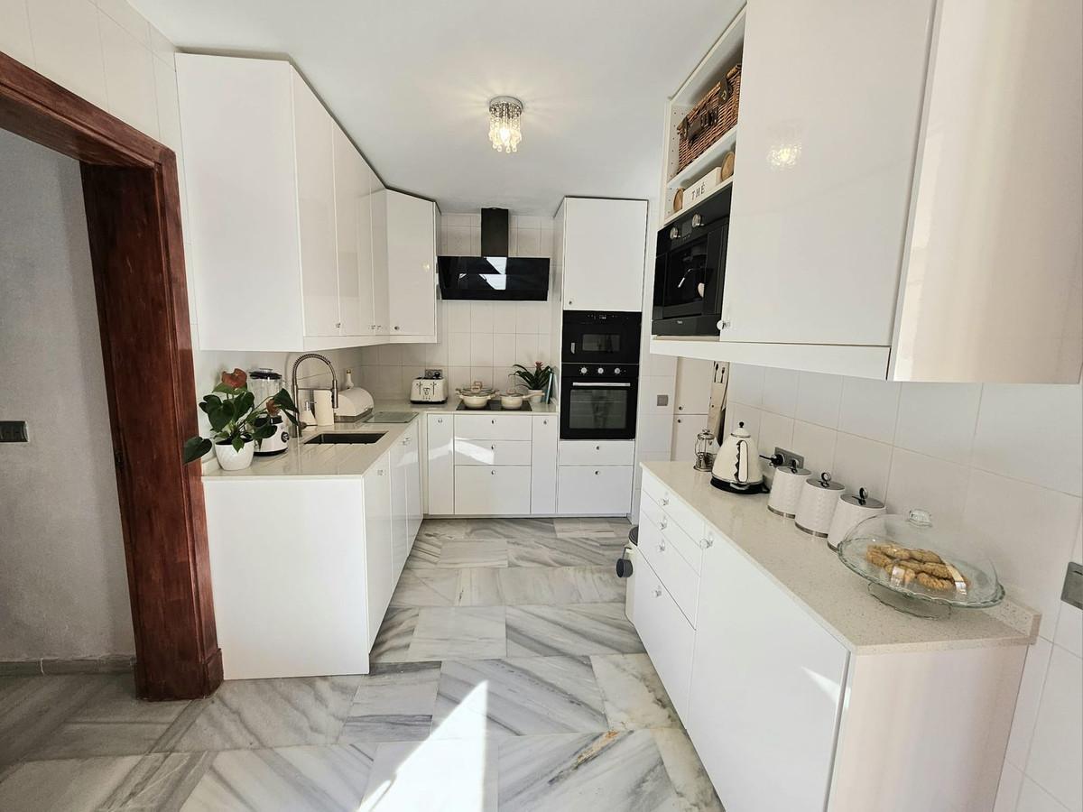 Villa for Sale in Benahavís