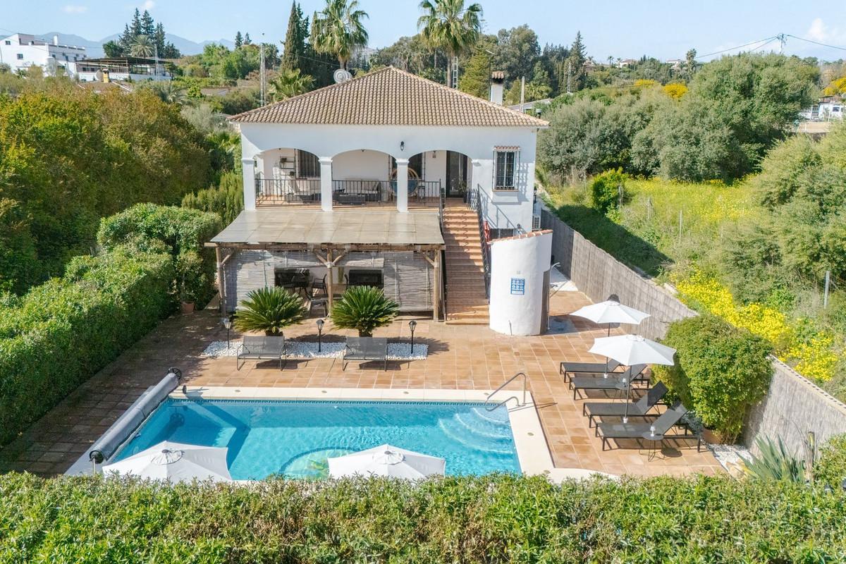 Villa for Sale in Alhaurín el Grande
