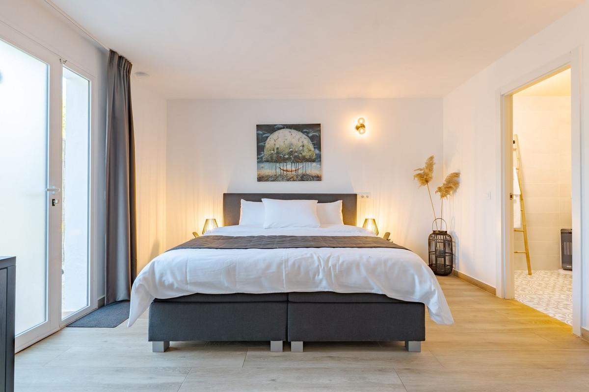 Villa for Sale in Alhaurín el Grande