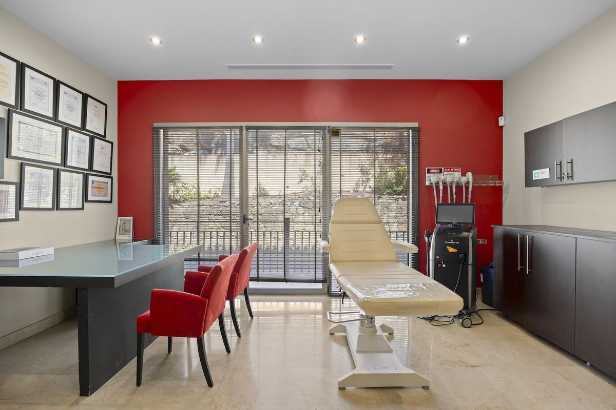 Apartment for Sale in Marbella