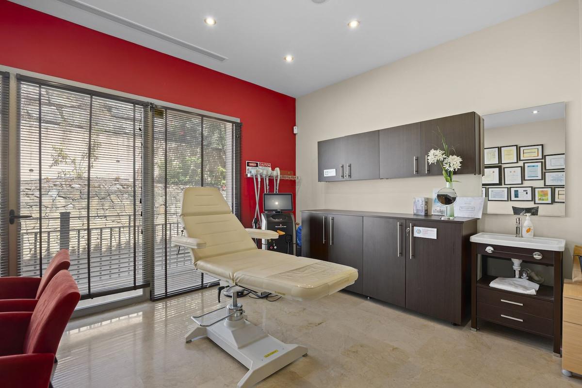 Apartment for Sale in Marbella