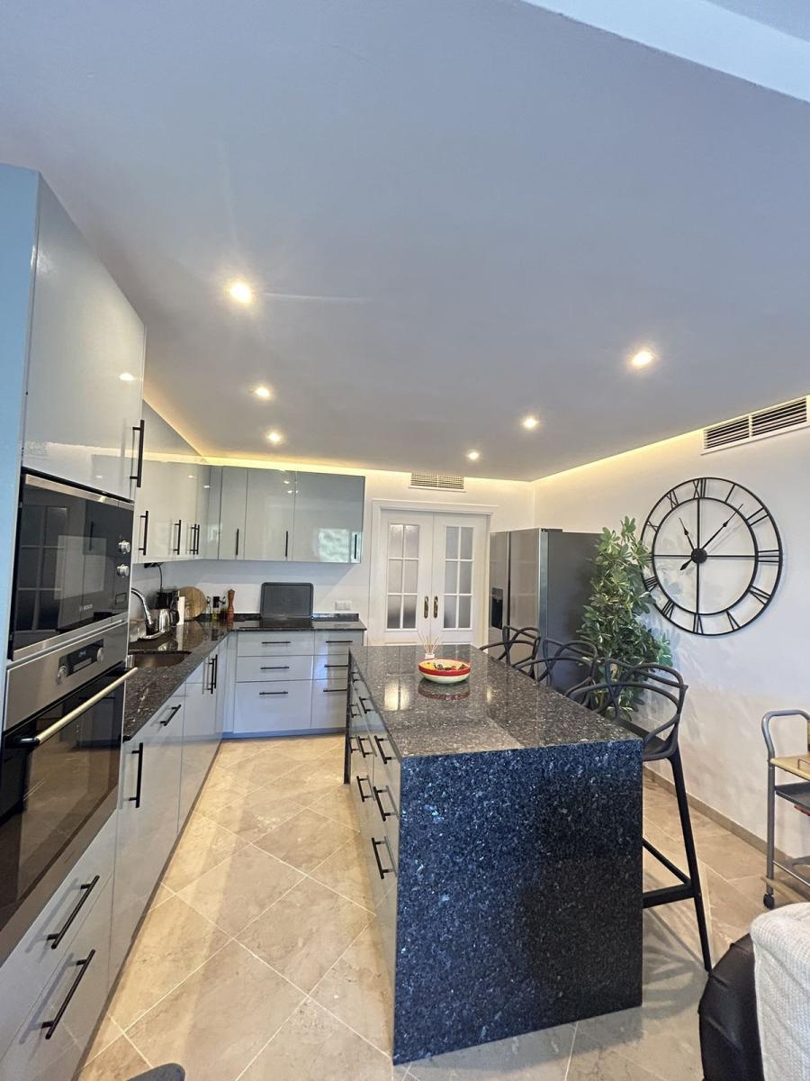 Apartment for Sale in Mijas