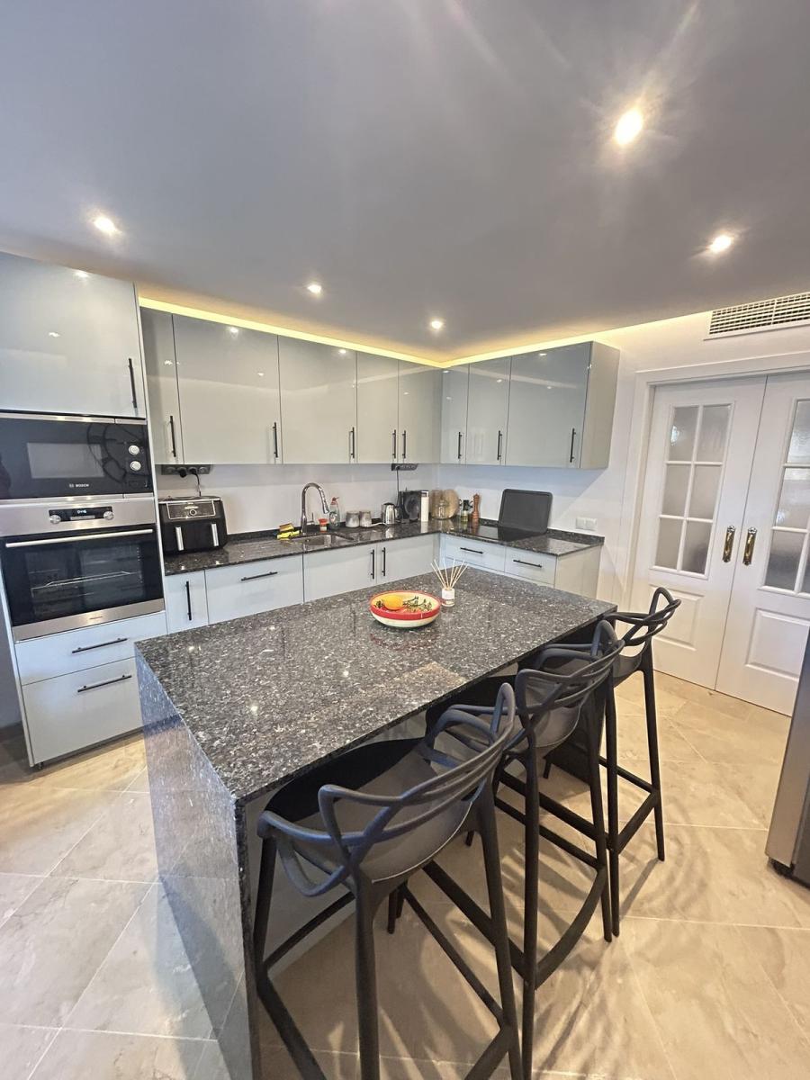 Apartment for Sale in Mijas