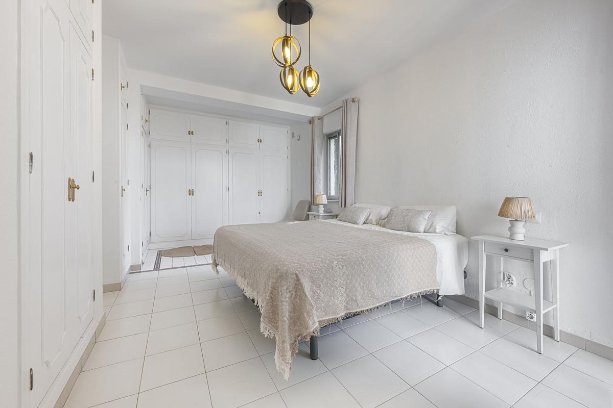 Villa for Sale in Fuengirola