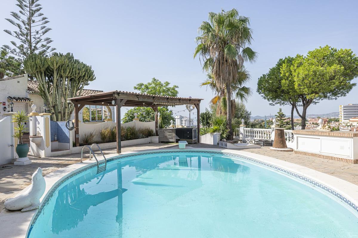 Villa for Sale in Fuengirola