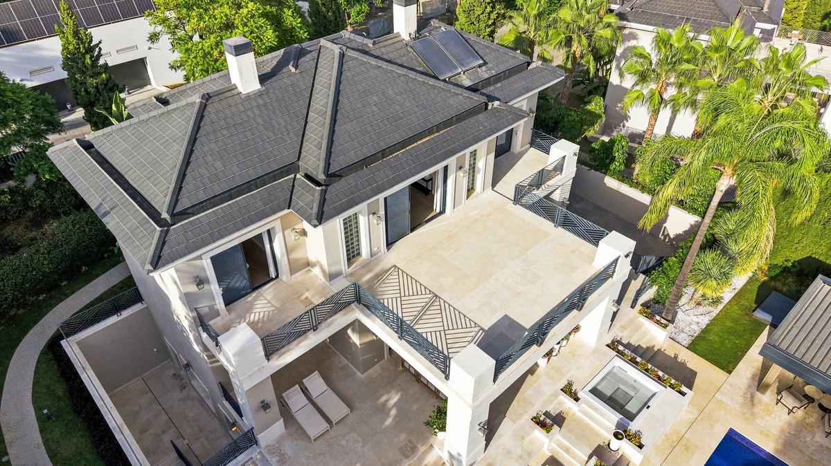 Villa for Sale in Benahavís