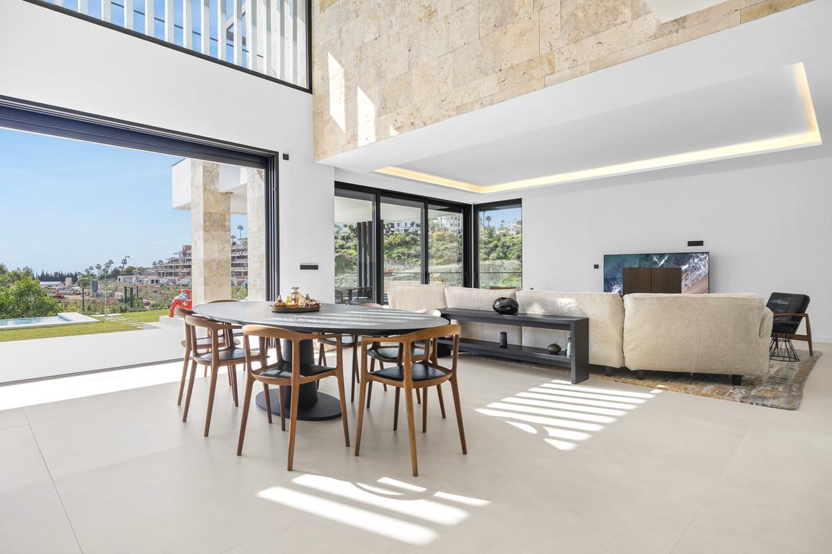 Villa for Sale in Benahavís