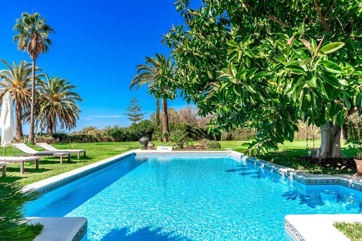 Villa for Sale in Benahavís