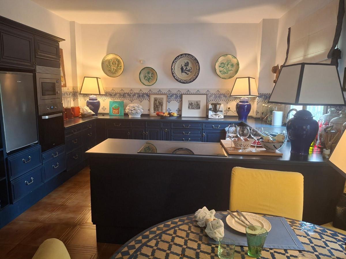 Villa for Sale in Benahavís