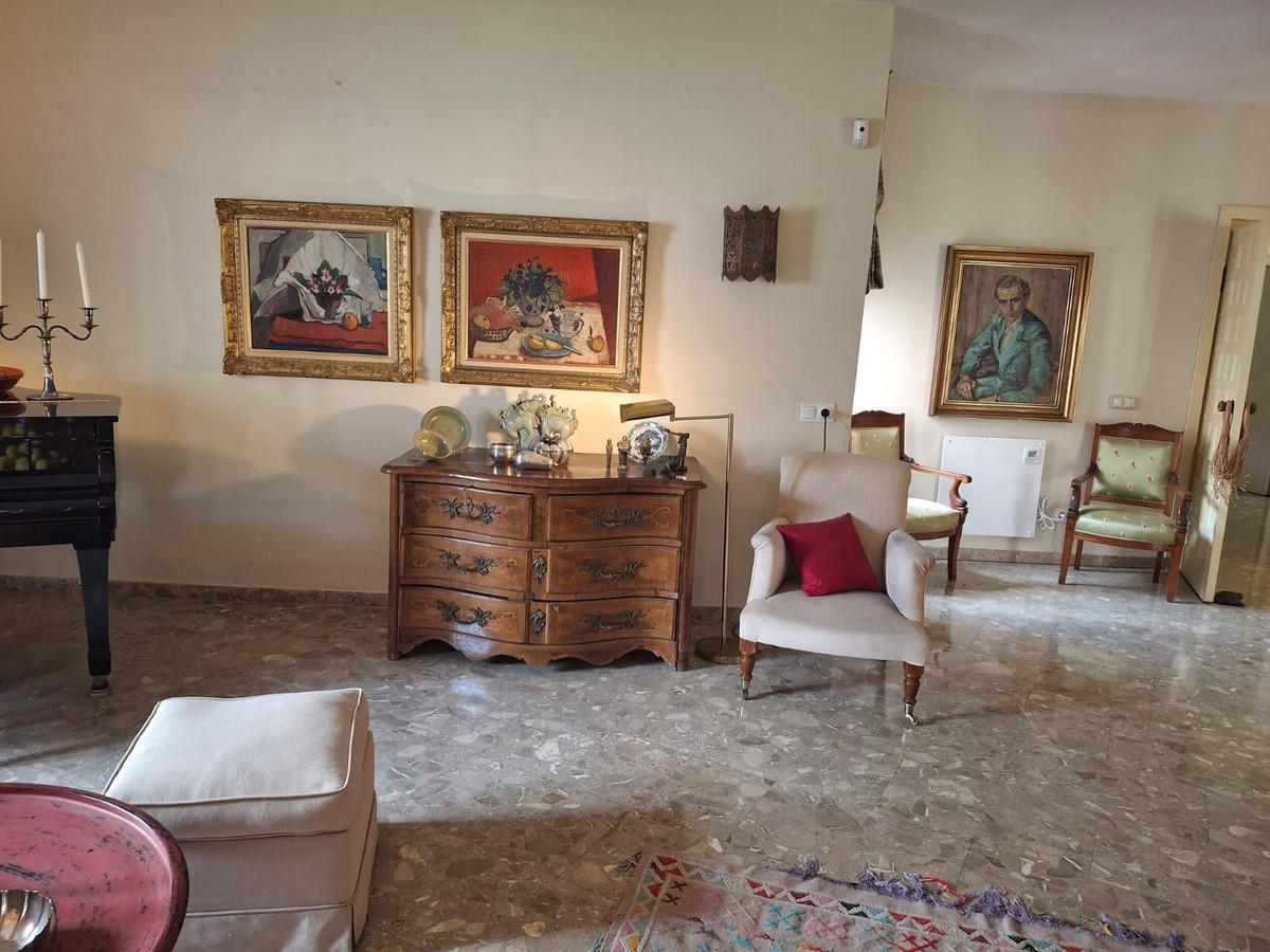 Villa for Sale in Benahavís