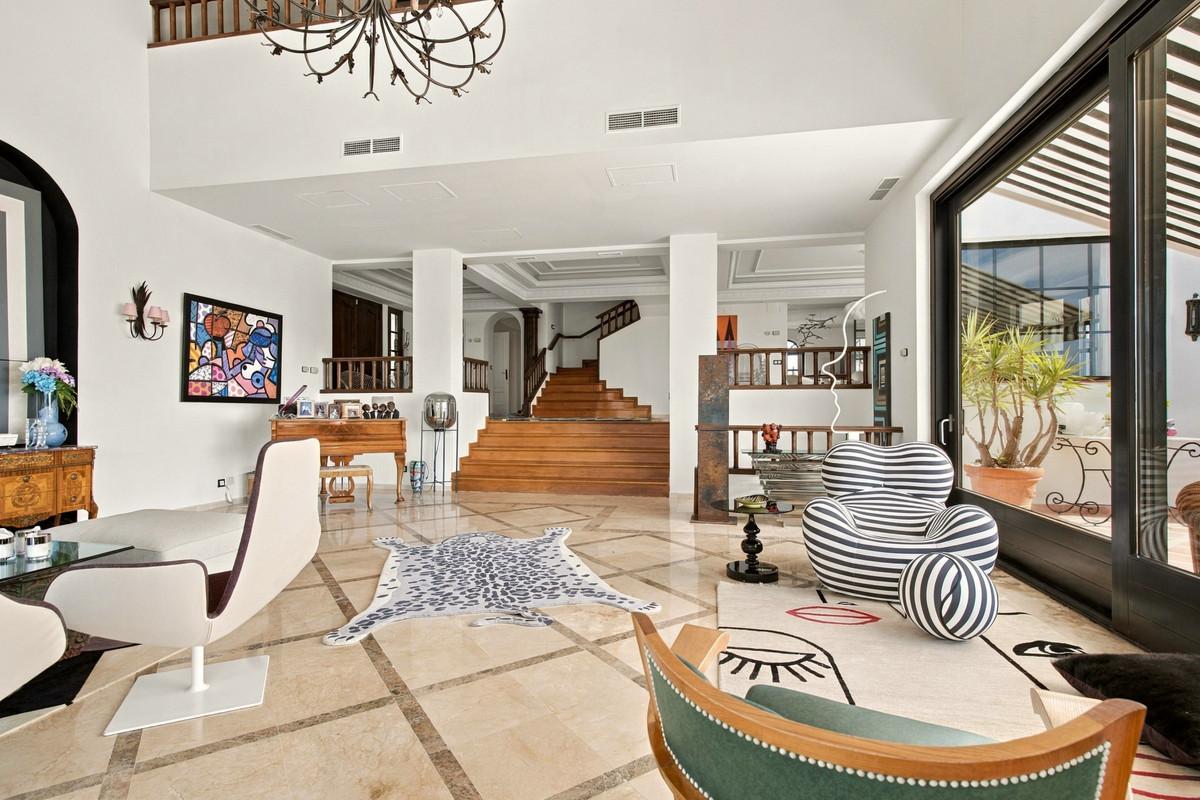 Villa for Sale in Benahavís
