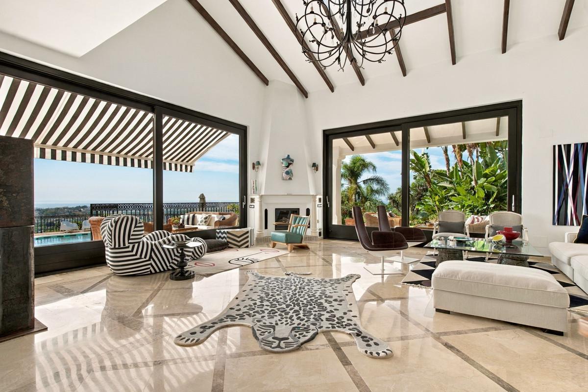 Villa for Sale in Benahavís