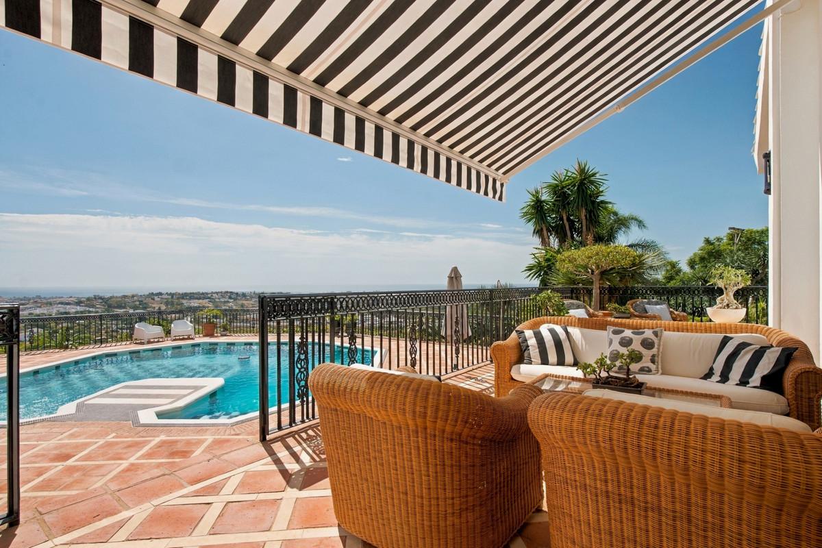 Villa for Sale in Benahavís