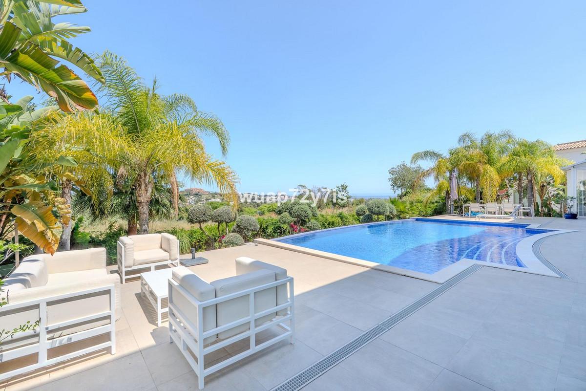 Villa for Sale in Benahavís