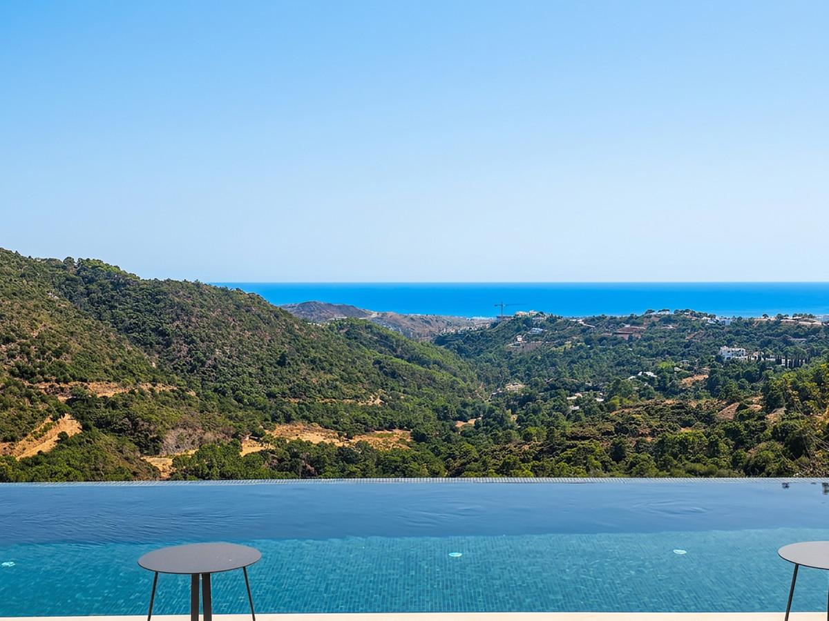 Villa for Sale in Benahavís