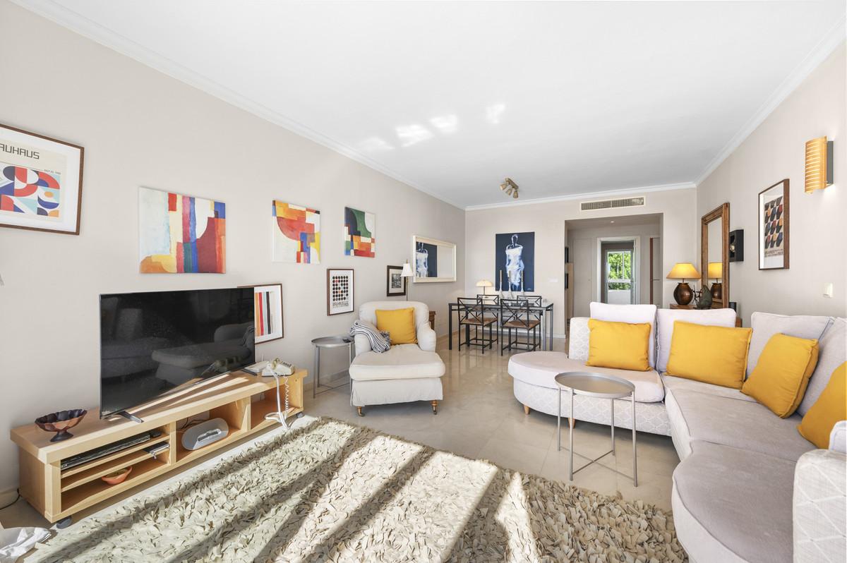 Penthouse for Sale in Benahavís