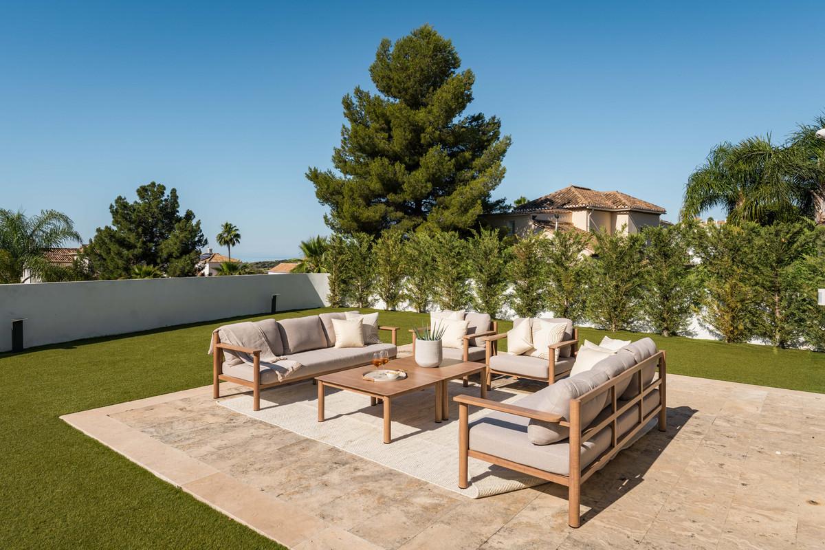 Villa for Sale in Benahavís