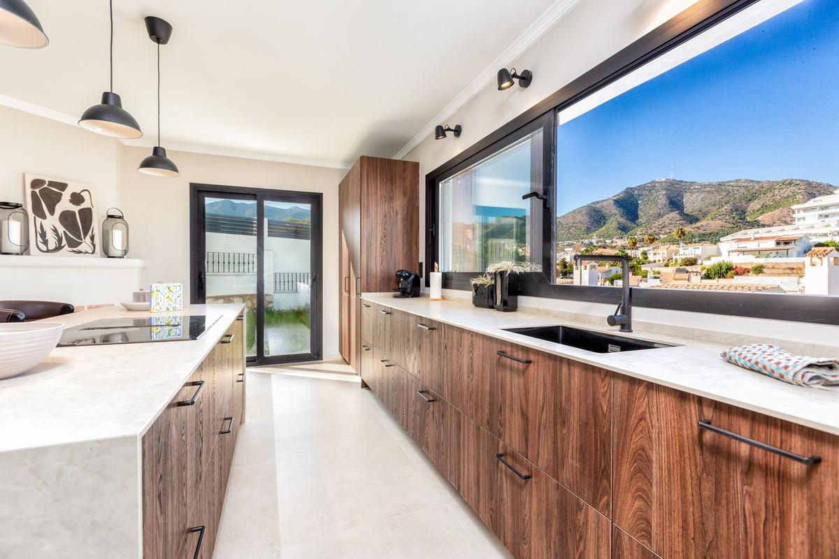Villa for Sale in Fuengirola