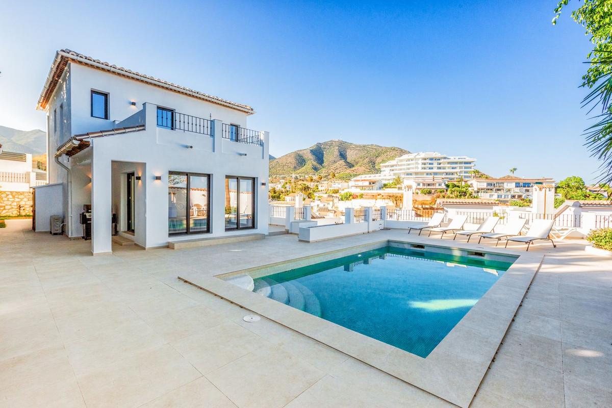 Villa for Sale in Fuengirola