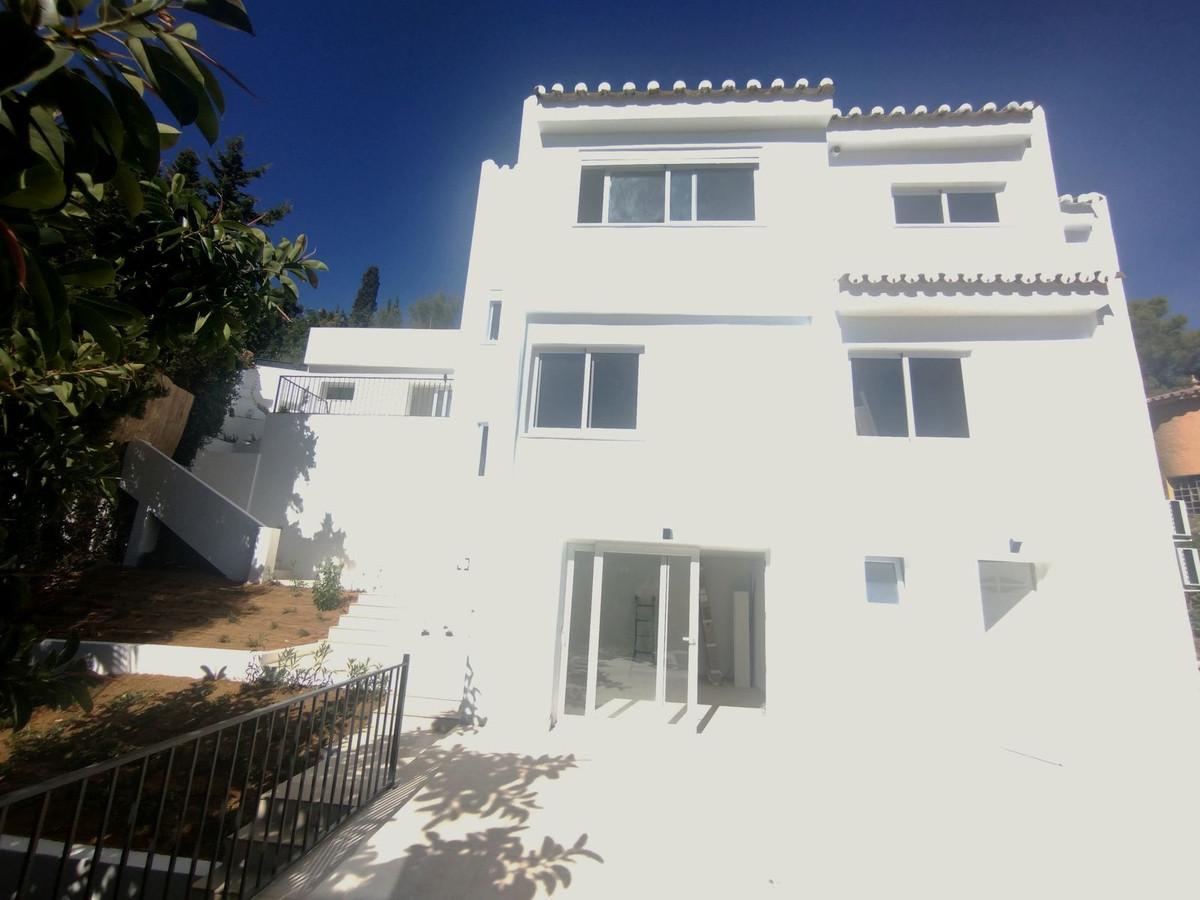 Villa for Sale in Mijas