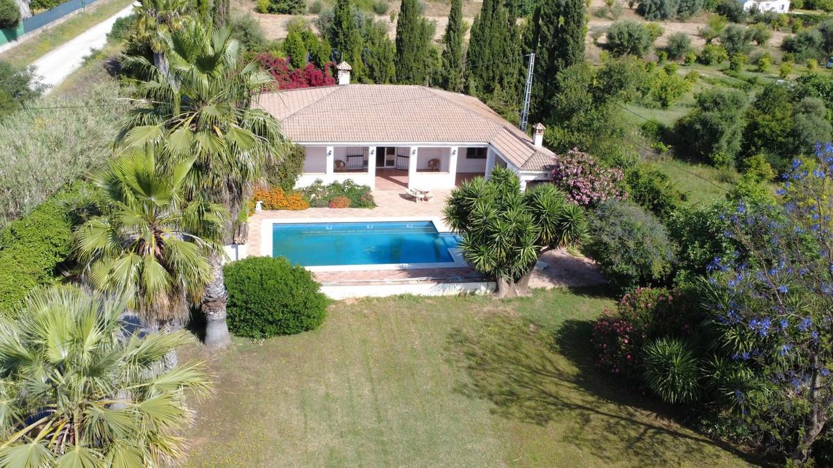 Apartment for Sale in Alhaurín el Grande