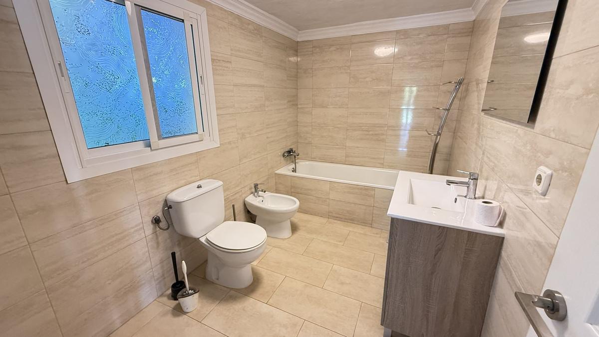 Apartment for Sale in Alhaurín el Grande