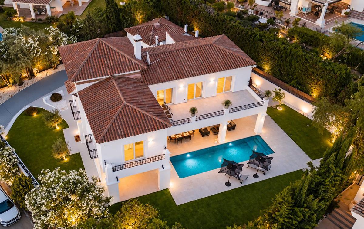 Villa for Sale in Benahavís