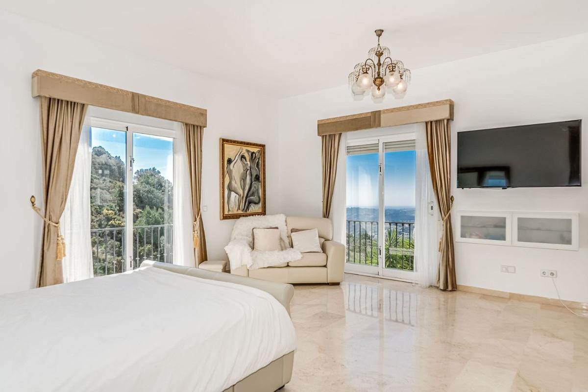 Villa for Sale in Mijas