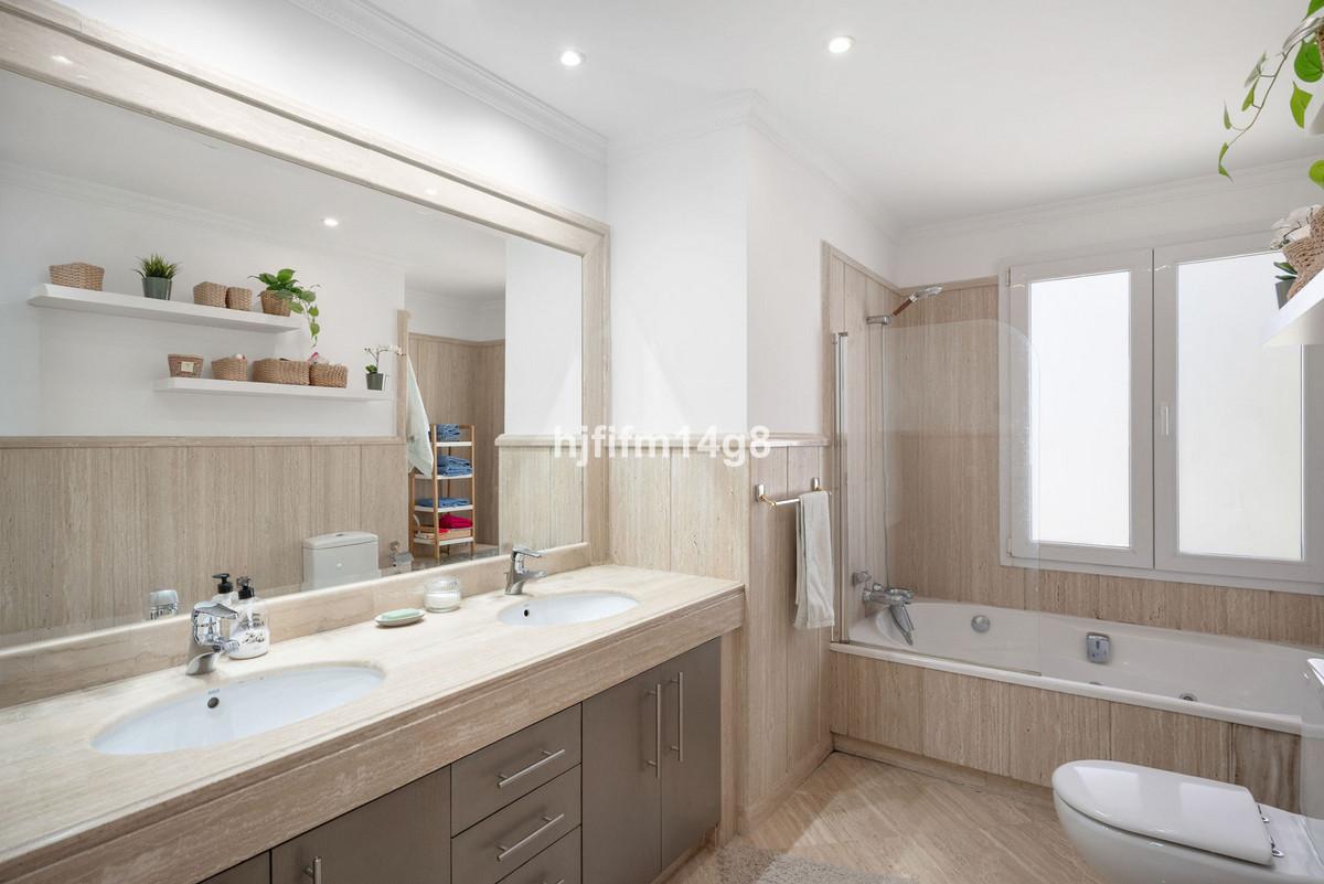 Penthouse for Sale in Marbella