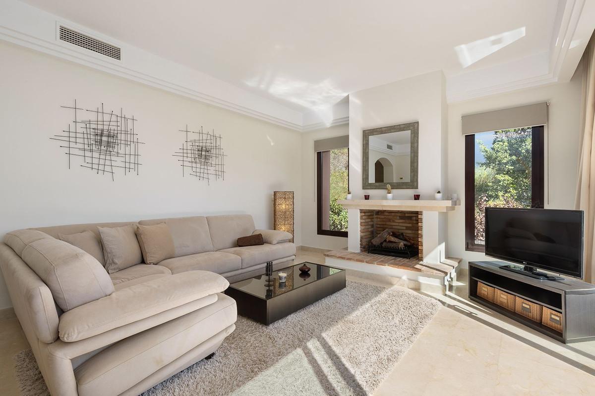 Penthouse for Sale in Benahavís