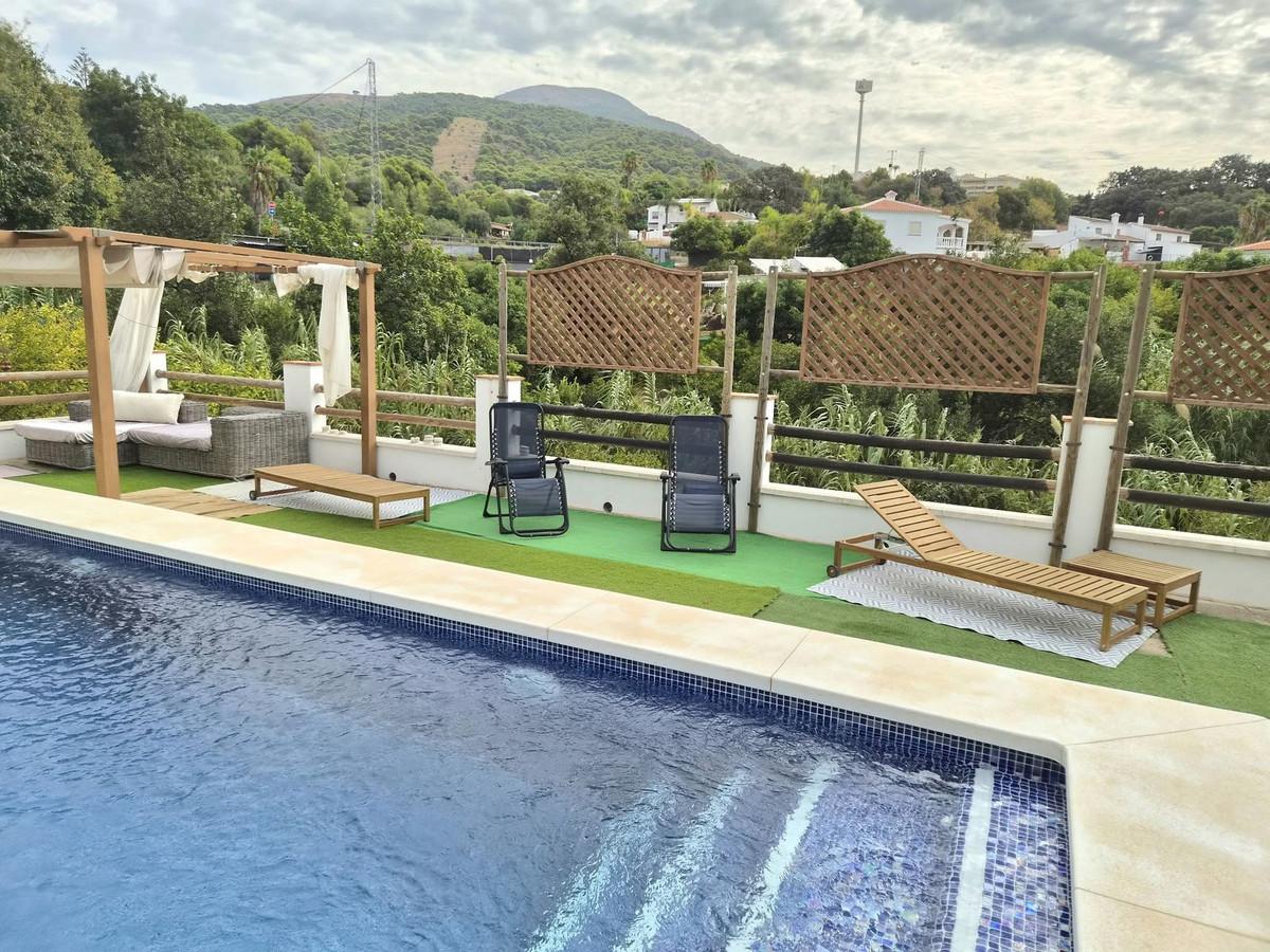 Apartment for Sale in Alhaurín el Grande