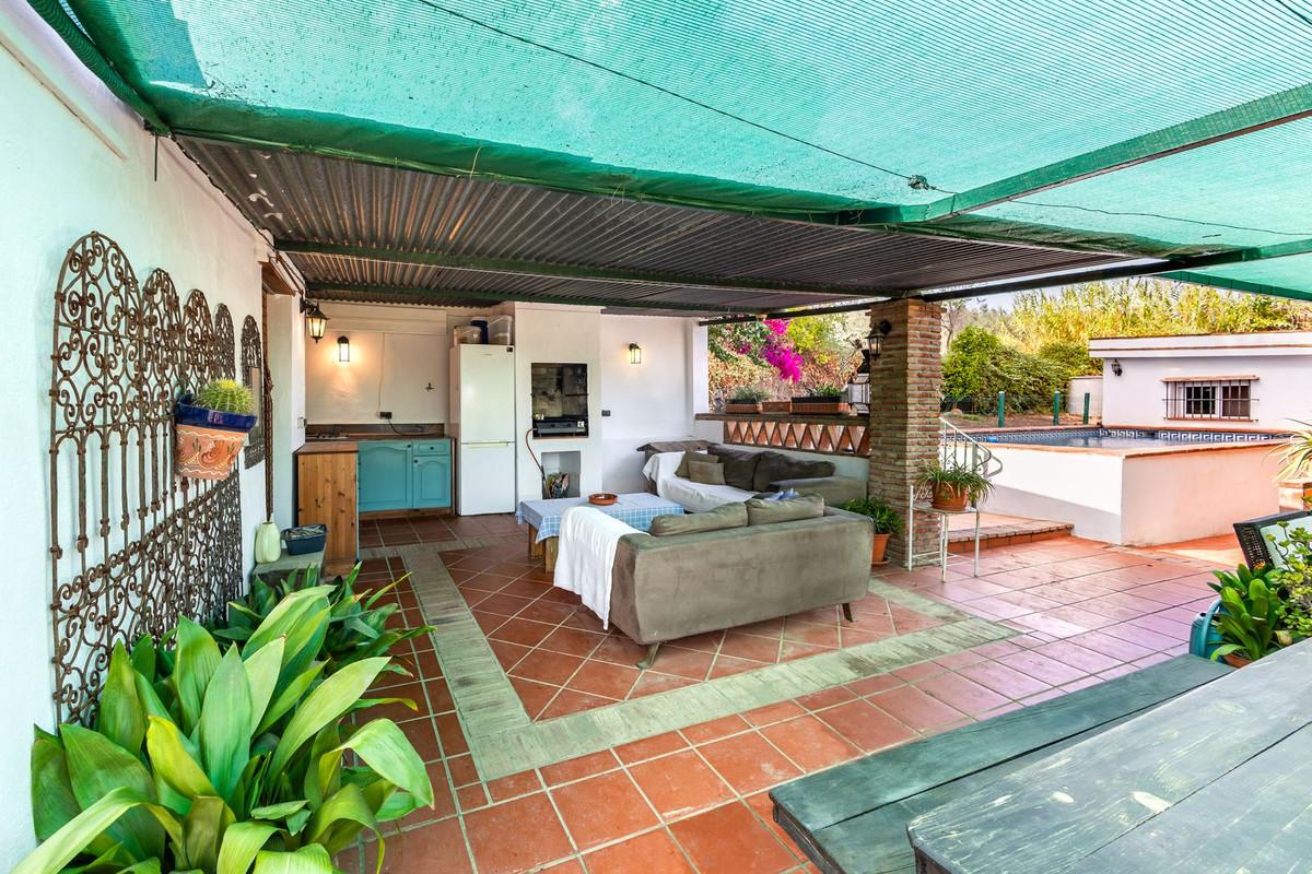Apartment for Sale in Coín