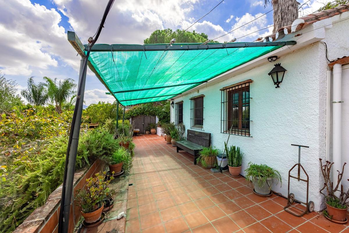 Apartment for Sale in Coín