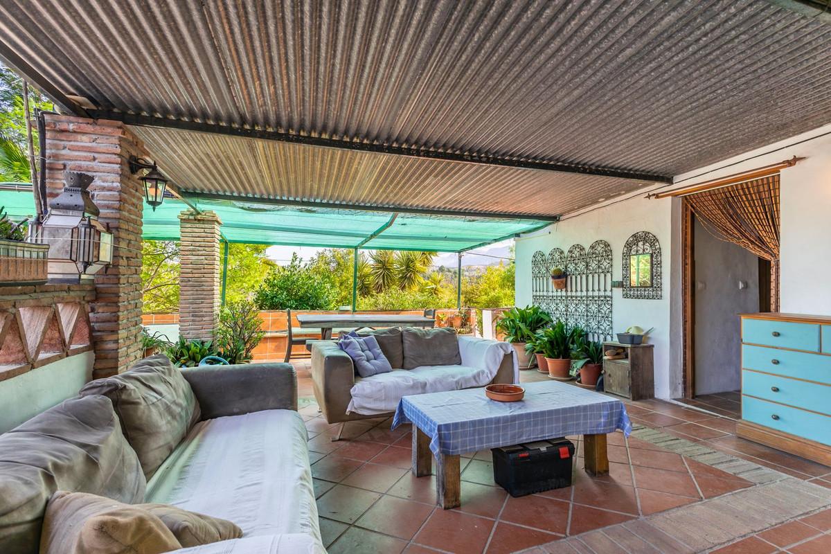 Apartment for Sale in Coín