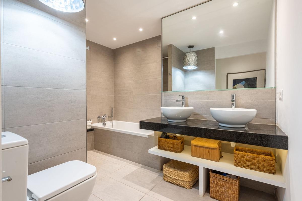 Apartment for Sale in Marbella